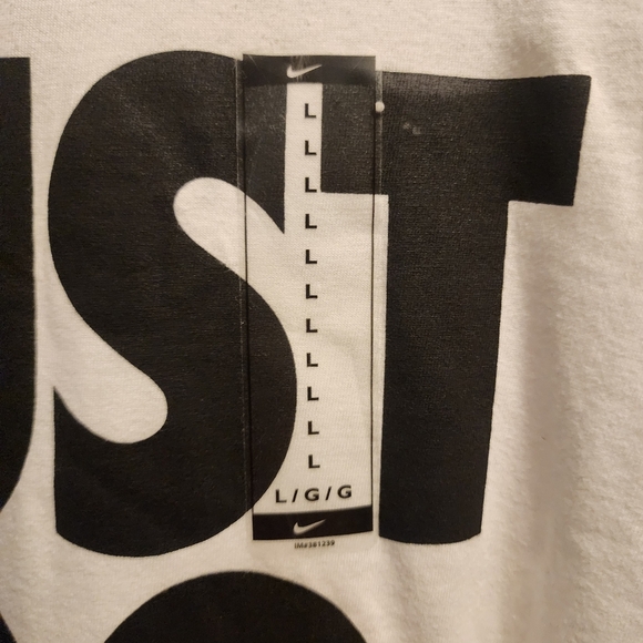 Nike T-Shirt Mens NWT Large White Black Retro Just Do It logo Graphic Tee Drip - Picture 2 of 5